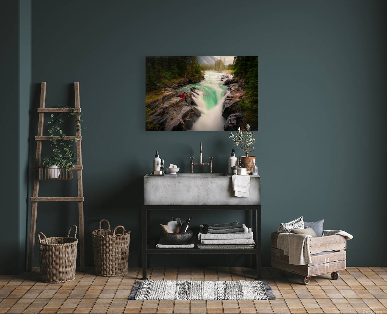 The Threshold Reproduction